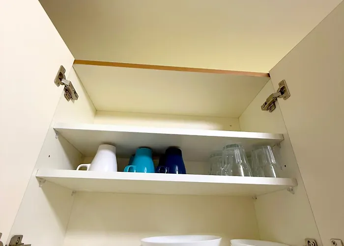 Vincondotel Near Bgc 2br Fairlane 2409 *