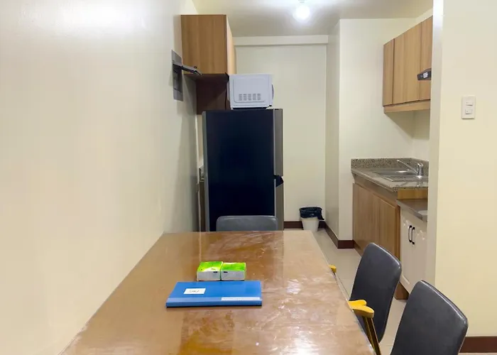 Vincondotel Near Bgc 2br Fairlane 2409 Manila
